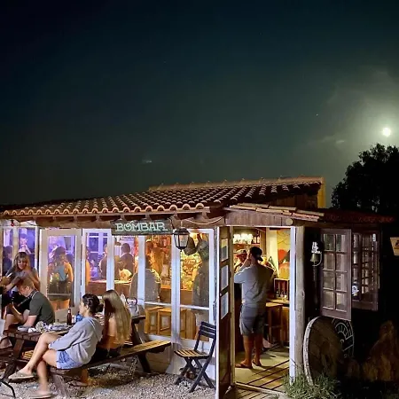 Da Silva Surfcamp, Tiny House Luna Lourinhã