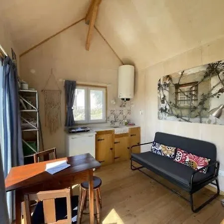 Da Silva Surfcamp, Tiny House Luna Semesterbostad